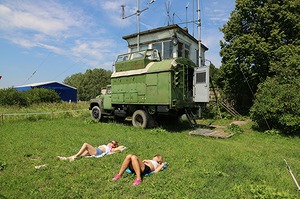103.jpg