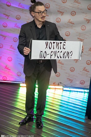 071.jpg