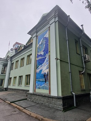 072.jpg
