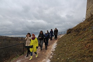 151.jpg
