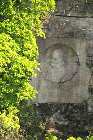 157.jpg