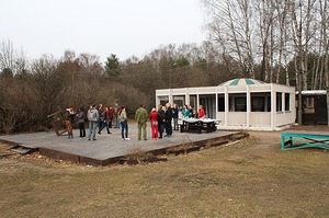 142.jpg