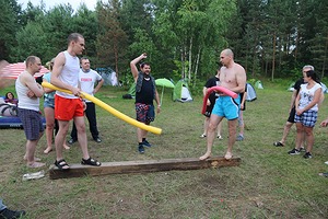 069.jpg