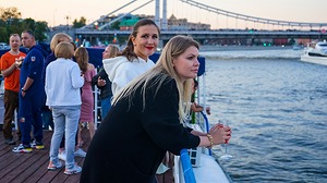 128.jpg