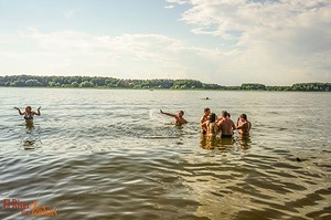 060.jpg