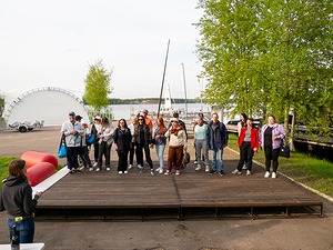 223.jpg