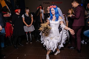 050.jpg