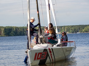 145.jpg