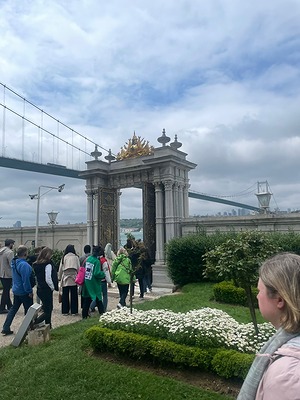 183.jpg