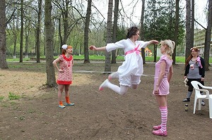 y_08051b82.jpg