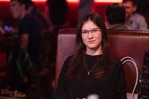 100.jpg