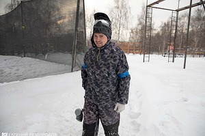 100.jpg