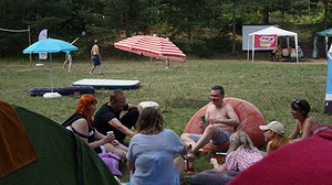 053.jpg