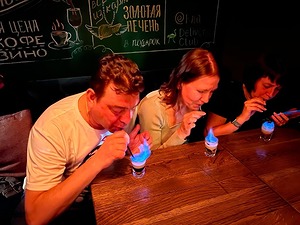 054.jpg