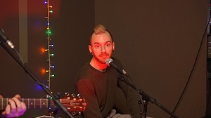 043.jpg