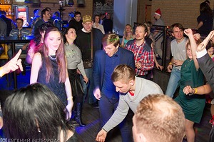 071.jpg