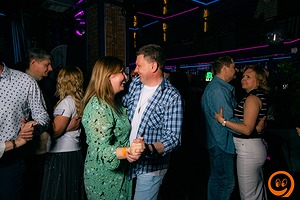 070.jpg