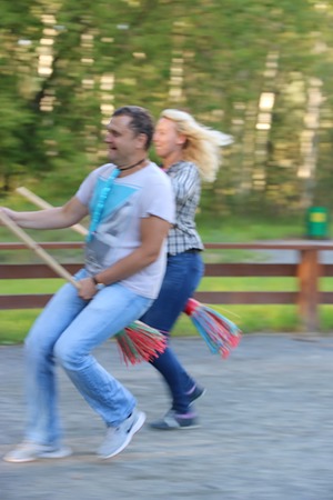 071.jpg