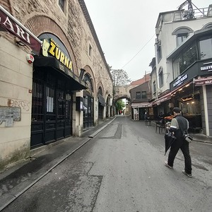 050.jpg