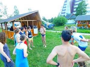 072.jpg