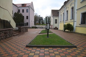 005.jpg