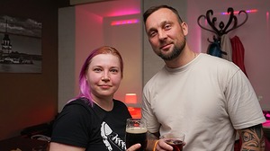 096.jpg