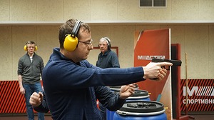 050.jpg
