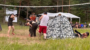 215.jpg