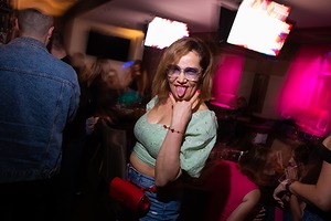 062.jpg