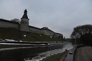 005.jpg