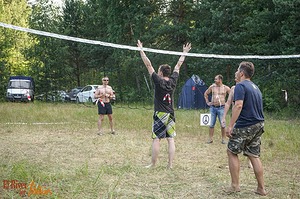 048.jpg
