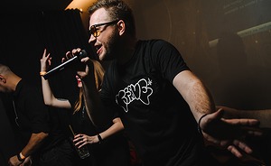 050.jpg
