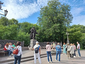 040.jpg