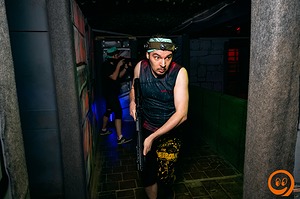 084.jpg