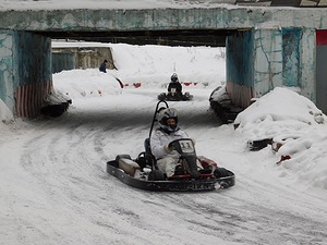 051.jpg