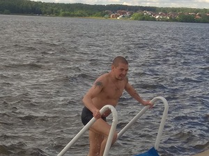 02.jpg