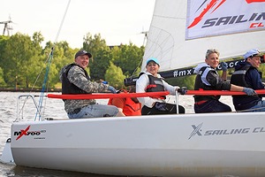 070.jpg