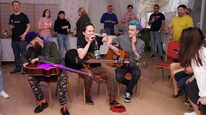 143.jpg