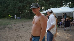 145.jpg